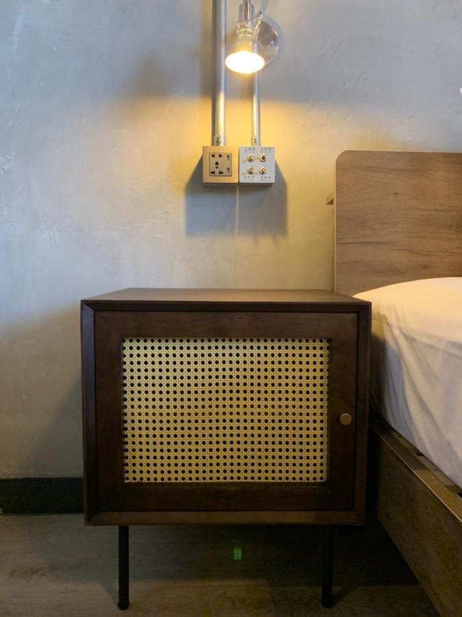 The Retro Tai-Pan Hotel Tainan Buitenkant foto